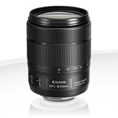 Canon EF-S 18-135mm f/3.5-5.6 IS USM