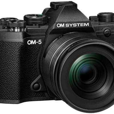 OM 5 + 12-45 NOIR  (600€ D’ACCESSOIRES OLYMPUS OFFERT*)