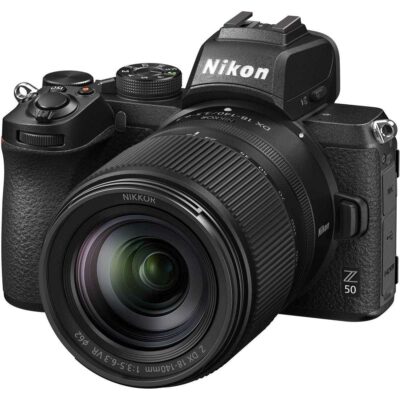 NIKON Z50 + 18-140 DX VR