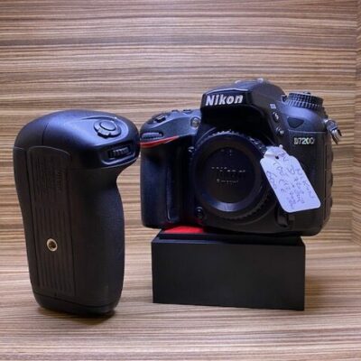 NIKON D7200 + GRIP (34752)