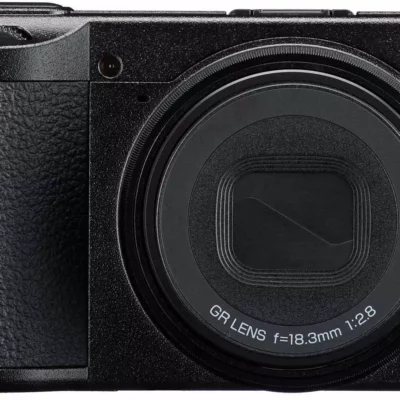 RICOH GR IV